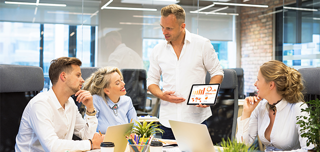 Why It's Important To Build And Manage A Successful Sales Team And How To Do It